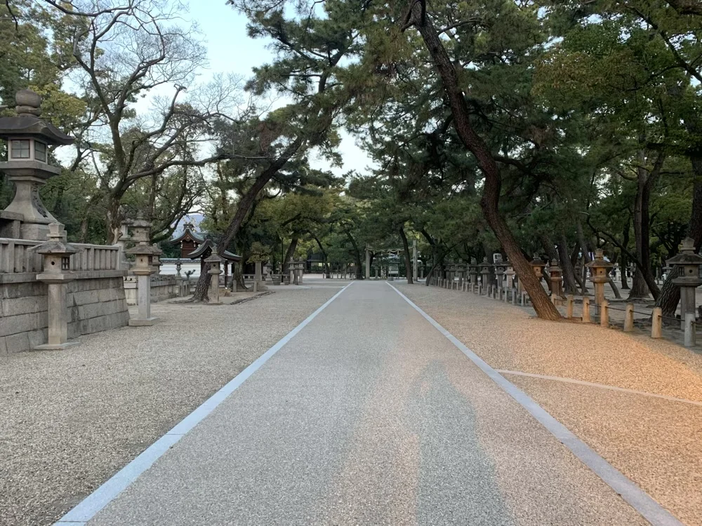 西宮神社の境内