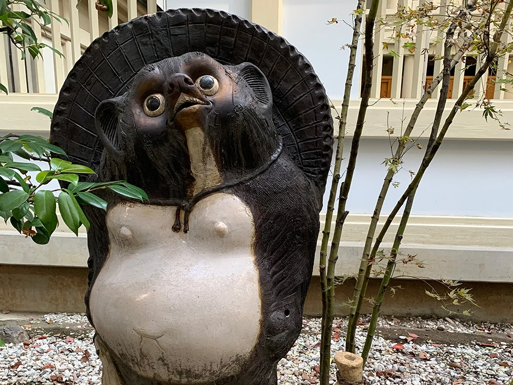 信楽焼のタヌキ