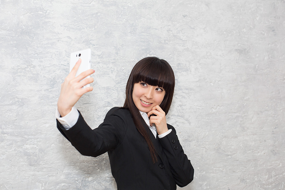 コンビニ証明写真30円用のスマホ撮影