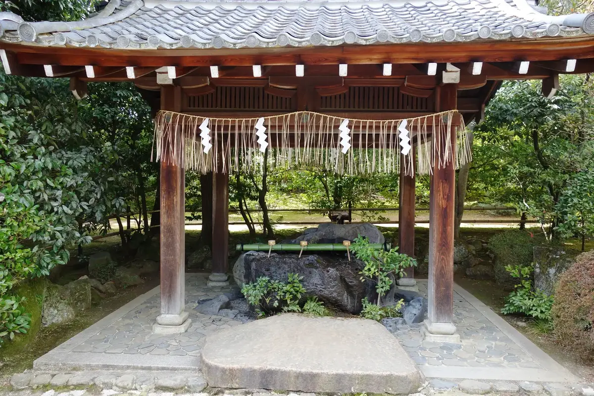 わら天神宮の手水舎